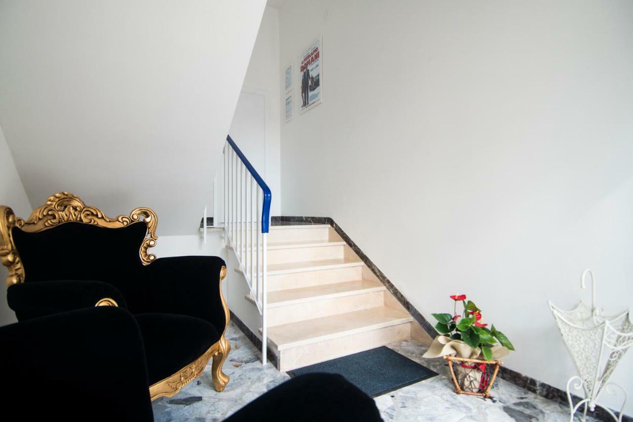 تْشيستيرنِنو Dimora Cappuccini Guest House المظهر الخارجي الصورة